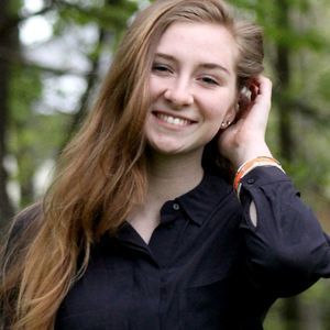 Meet your Posher, Julia